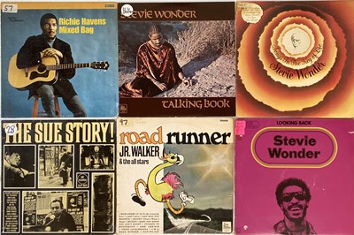 Lot 114 - CLASSIC SOUL/FUNK/DISCO - LPs