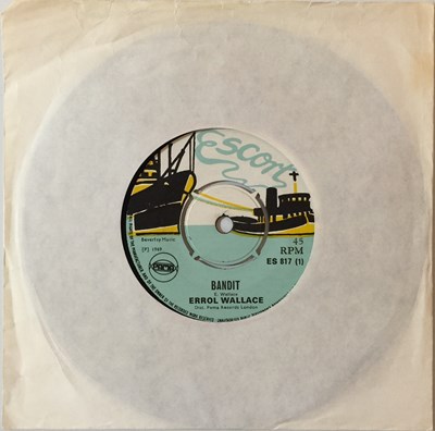 Lot 116 - ERROL WALLACE/ASTON BORROT (SIC.) - BANDIT/FAMILY MAN HOOD 7" (UK ESCORT - ES 817)
