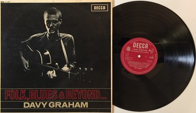 Lot 616 - DAVY GRAHAM - FOLK, BLUES & BEYOND LP (ORIGINAL UK PRESSING - DECCA LK 4649)