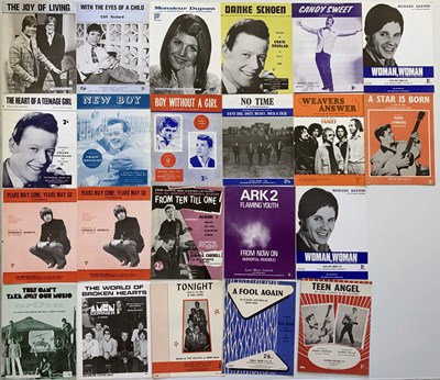 Lot 30 - SHEET MUSIC AND SONG BOOKS.