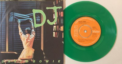 Lot 907 - DAVID BOWIE - DJ 7" (LIMITED EDITION GREEN VINYL - BOW 3)