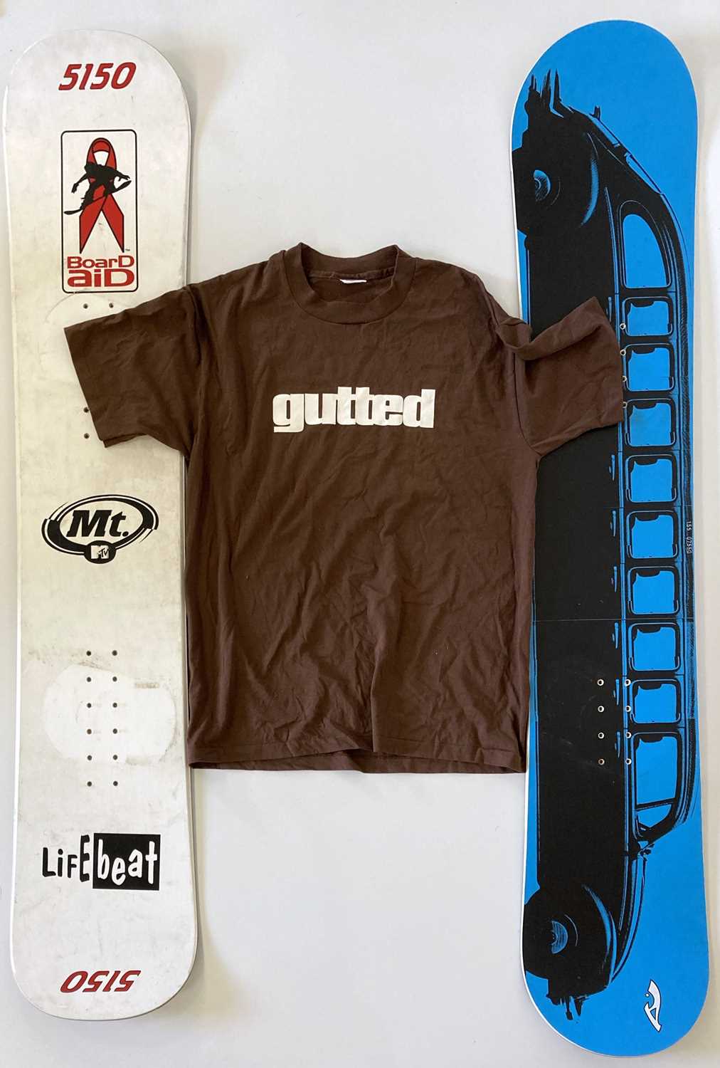Lot 71 - NED'S ATOMIC DUSTBIN - SNOWBOARDS.