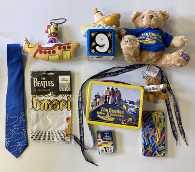 Lot 129 - THE BEATLES - YELLOW SUBMARINE TOYS AND COLLECTABLES.