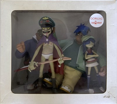 Lot 74 - GORILLAZ MEMORABILIA NIC KID ROBOT AND PRINTS.