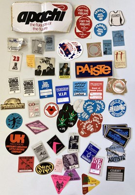 Lot 151 - ROCK, PUNK AND POP BADGE COLLECTION.
