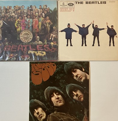 Lot 21 - THE BEATLES - RUBBER SOUL/HELP!/SGT. PEPPER'S LPs (ORIGINAL/EARLY UK MONO COPIES)
