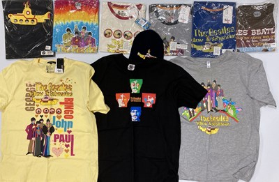 Lot 246 - THE BEATLES YELLOW SUBMARINE MERCHANDISE.