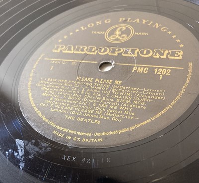 Lot 95 - THE BEATLES - STUDIO LPs (WITH CLEAN 1ST 'BLACK AND GOLD' MONO PLEASE PLEASE ME)