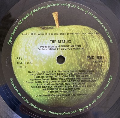 Lot 90 - THE BEATLES - WHITE ALBUM LP - NUMBER 0000815 (ORIGINAL UK MONO COPY)