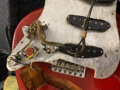 Lot 35 - 1963 FENDER STRATOCASTER.