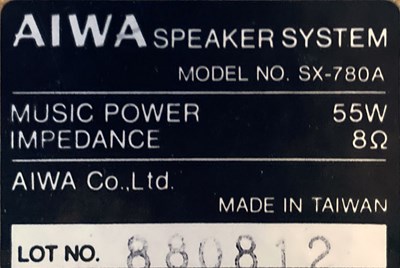Lot 5 - AKAI 4000D REEL TO REEL PLAYER IN BOX WITH SPEAKERS.