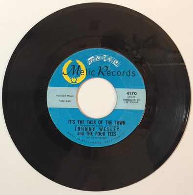 Lot 78 - JOHNNY WESLEY AND THE FOUR TEES - IT'S THE TALK OF THE TOWN 7" (4170)