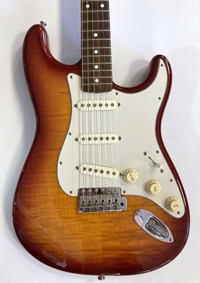 Lot 33 - 1996 FENDER CUSTOM SHOP STRATOCASTER FMT FLAME TOP.