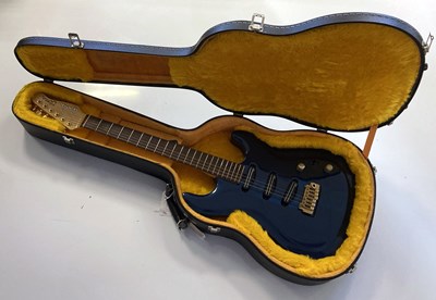 Lot 31 - GODIN ARTISAN ST II ELECTRIC GUITAR.