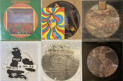 Lot 917 - PICTURE/SHAPED DISC LPs/7"