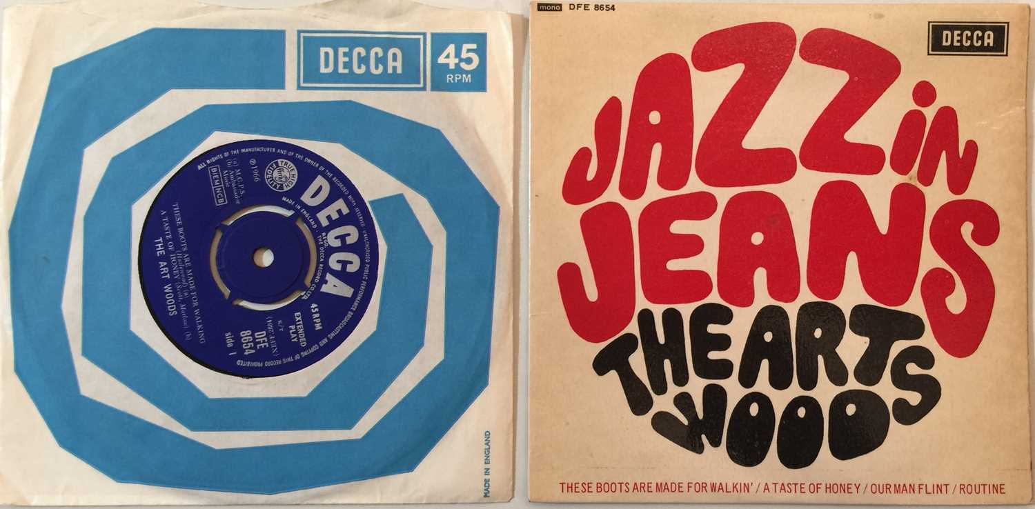 Lot 21 - THE ARTWOODS - JAZZ IN JEANS EP (ORIGINAL UK RELEASE - DECCA DFE 8654)
