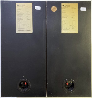 Lot 15 - LEAK 3050 SPEAKERS.