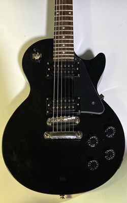 Lot 73 - EPIPHONE LES PAUL STUDIO ELECTRIC 2015.