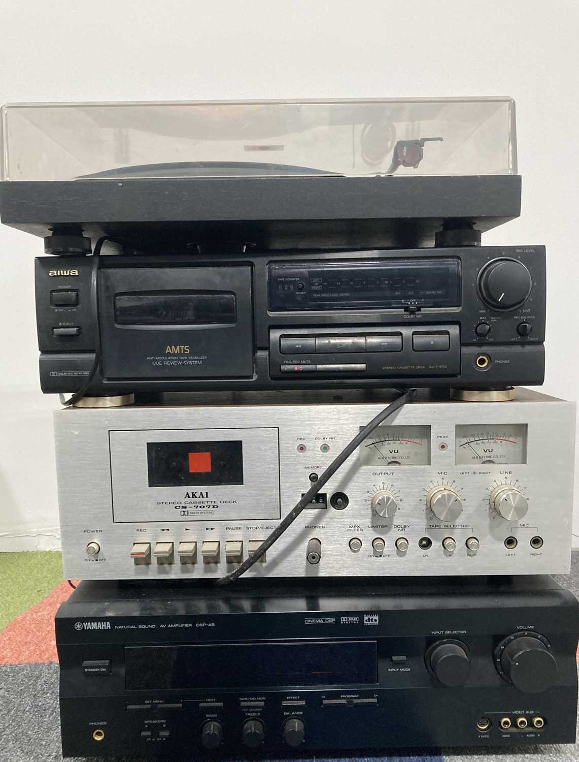 Lot 29 - HIFI SET UP WITH TURNTABLE.
