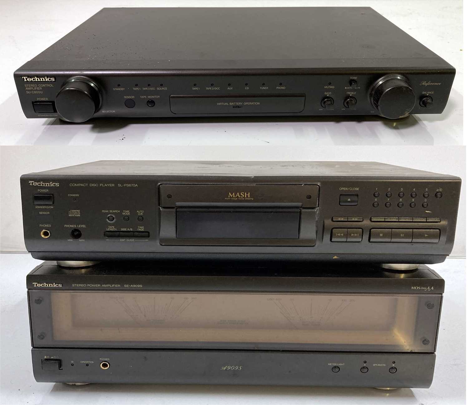 Lot 38 - TECHNICS HI-FI.