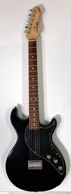 Lot 58 - LINE 6 VARIAX 300 ELECTRIC GUITAR BLACK.