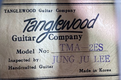 Lot 64 - ACOUSTIC GUITARS.