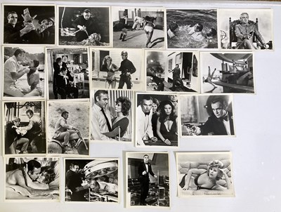 Lot 334 - JAMES BOND - DIAMONDS ARE FOREVER FILM STILLS.