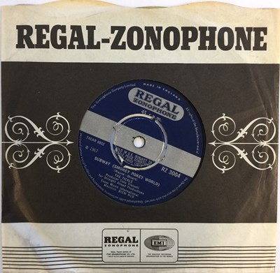 Lot 26 - THE TICKLE - SUBWAY (SMOKEY POKEY WORLD) C/W GOOD EVENING 7" (ORIGINAL UK COPY - REGAL ZONOPHONE RZ 3004)