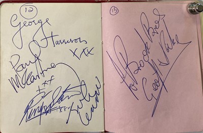 Lot 365 - THE BEATLES - A SET OF AUTOGRAPHS IN BOOK.
