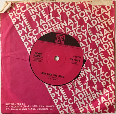 Lot 30 - KENNY ROBERTS - RUN LIKE THE DEVIL 7" (ORIGINAL UK STOCK COPY - PYE 7N 17054)