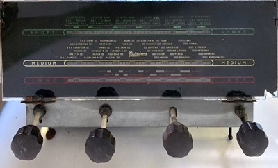Lot 4 - FERROGRAPH SERIES SEVEN & PORTADYNE VALVE RADIO.