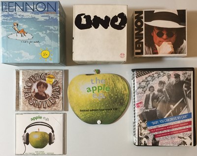 Lot 818 - THE BEATLES SOLO/ APPLE ARTISTS - CD COLLECTION