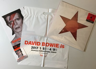 Lot 1148 - DAVID BOWIE - BLACKSTAR ('DAVID BOWIE IS' EXHIBITION EXCLUSIVE)