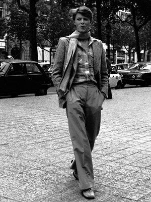 Lot 364 - PHILIPPE AULIAC - DAVID BOWIE PHOTO PRINTS.
