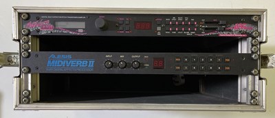 Lot 19 - DIGITAL EFFECTS UNITS IN FLIGHT CASE - MULTIVERB ALPHA 2.0 / ALESIS MIDIVERB.