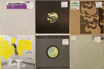 Lot 32 - DEEP HOUSE/TECHNO - 12 INCH COLLECTION