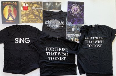 Lot 66 - INDIE / ROCK / METAL COLLECTABLES AND T-SHIRT.