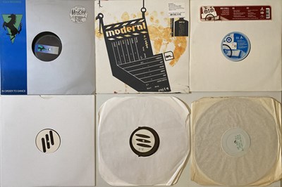 Lot 81 - DOWNTEMPO/ AMBIENT/ BREAKBEAT - LPs/ 12"