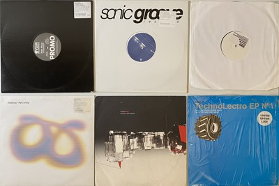 Lot 59 - DEEP HOUSE/TECHNO 12''/10'' COLLECTION