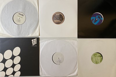 Lot 135 - DANCE 12" - 90S/00S TECHNO / PROG / HOUSE.
