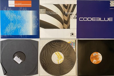 Lot 135 - DANCE 12" - 90S/00S TECHNO / PROG / HOUSE.