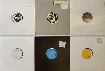Lot 140 - DEEP / MINIMAL TECHNO 12".