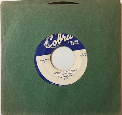 Lot 35 - LEE JACKSON - FISHIN' IN MY POND/ I'll JUST KEEP WALKIN' 7" (CHICAGO BLUES - COBRA 5007)