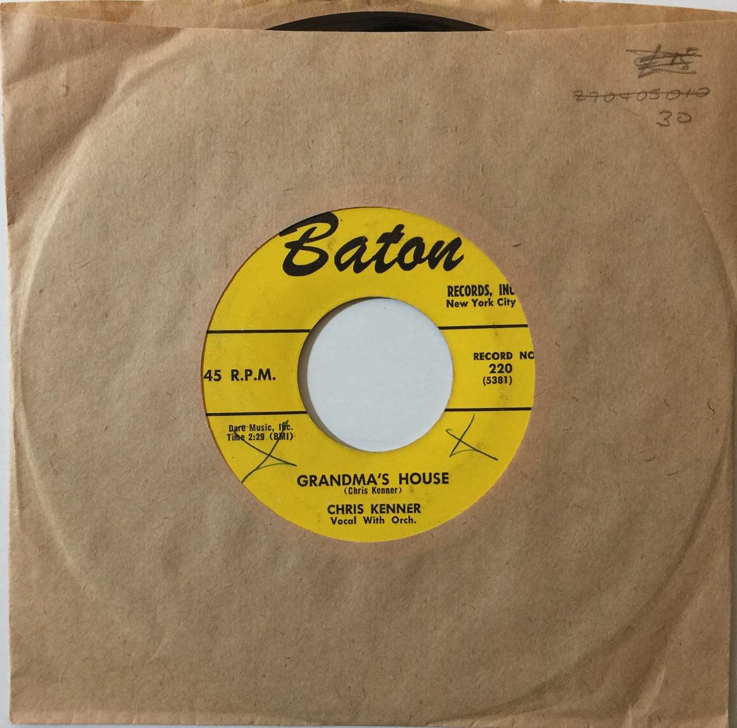 Lot 40 - CHRIS KENNER - GRANDMA'S HOUSE/ DON'T LET HER PIN THAT CHARGE ON ME 7" (JUMP BLUES - BARTON 220)