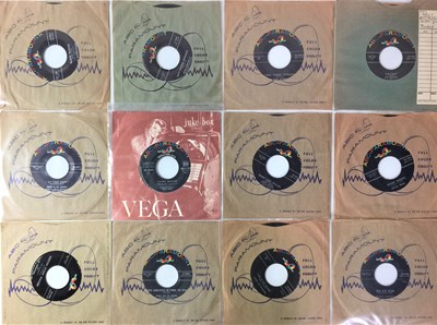 Lot 90 - ABC-PARAMOUNT 7" PACK