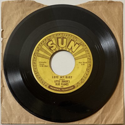 Lot 205 - SUN RECORDS COLLECTION - LITTLE JUNIOR'S BLUE FLAMES - SUN 192.