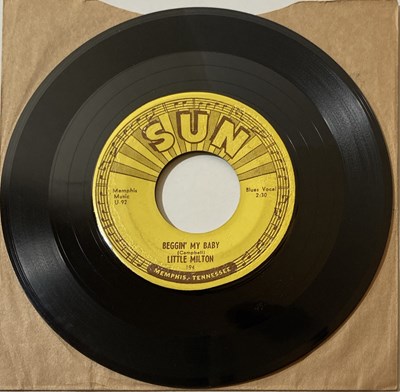 Lot 206 - SUN RECORDS COLLECTION - LITTLE MILTON - BEGGIN' MY BABY - SUN 194.