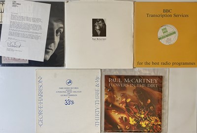 Lot 32 - PAUL MCCARTNEY/GEORGE HARRISON - LP/12" PROMOS/PRESS PACKS/RADIO SHOWS