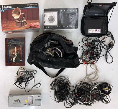 Lot 44 - RADIOS/PORTABLE DVD PLAYER/WALKMAN.