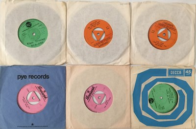 Lot 1188 - ROCK 'N' ROLL - ORIGINAL UK 7" DEMOS (INC. ELVIS PRESLEY RCA 1136)
